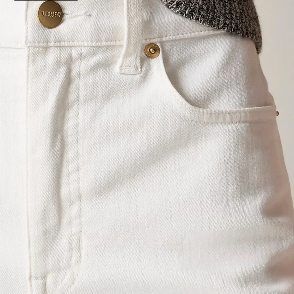 NWT J. Crew Petite slim-wide jean in White Denim Cropped Ankle Jeans raw hem - Picture 3 of 12